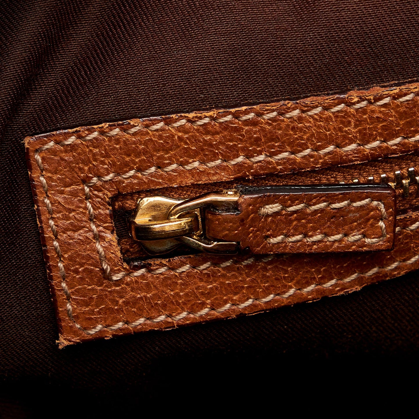 Gucci GG Canvas Nailhead Jackie Bardot (SHG-z8pNuY)