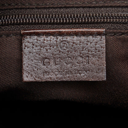 Gucci GG Canvas Pelham Shoulder Bag (SHG-QpnTdN)