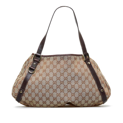 Gucci GG Canvas Pelham Shoulder Bag (SHG-oLGWDu)