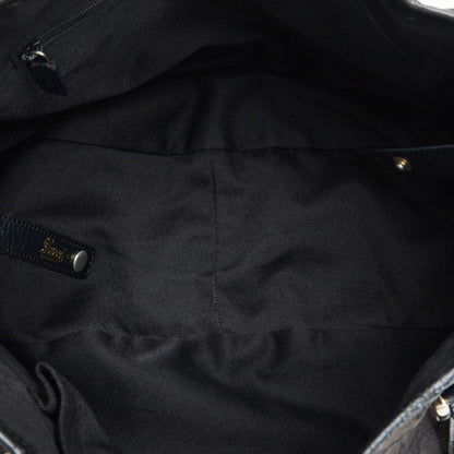 Gucci GG Canvas Pelham Shoulder Bag (SHG-DJMWdO)