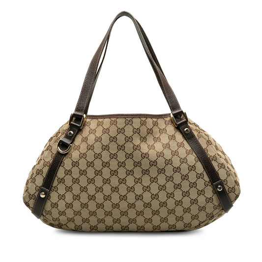 Gucci GG Canvas Pelham Shoulder Bag (SHG-QRUrdd)