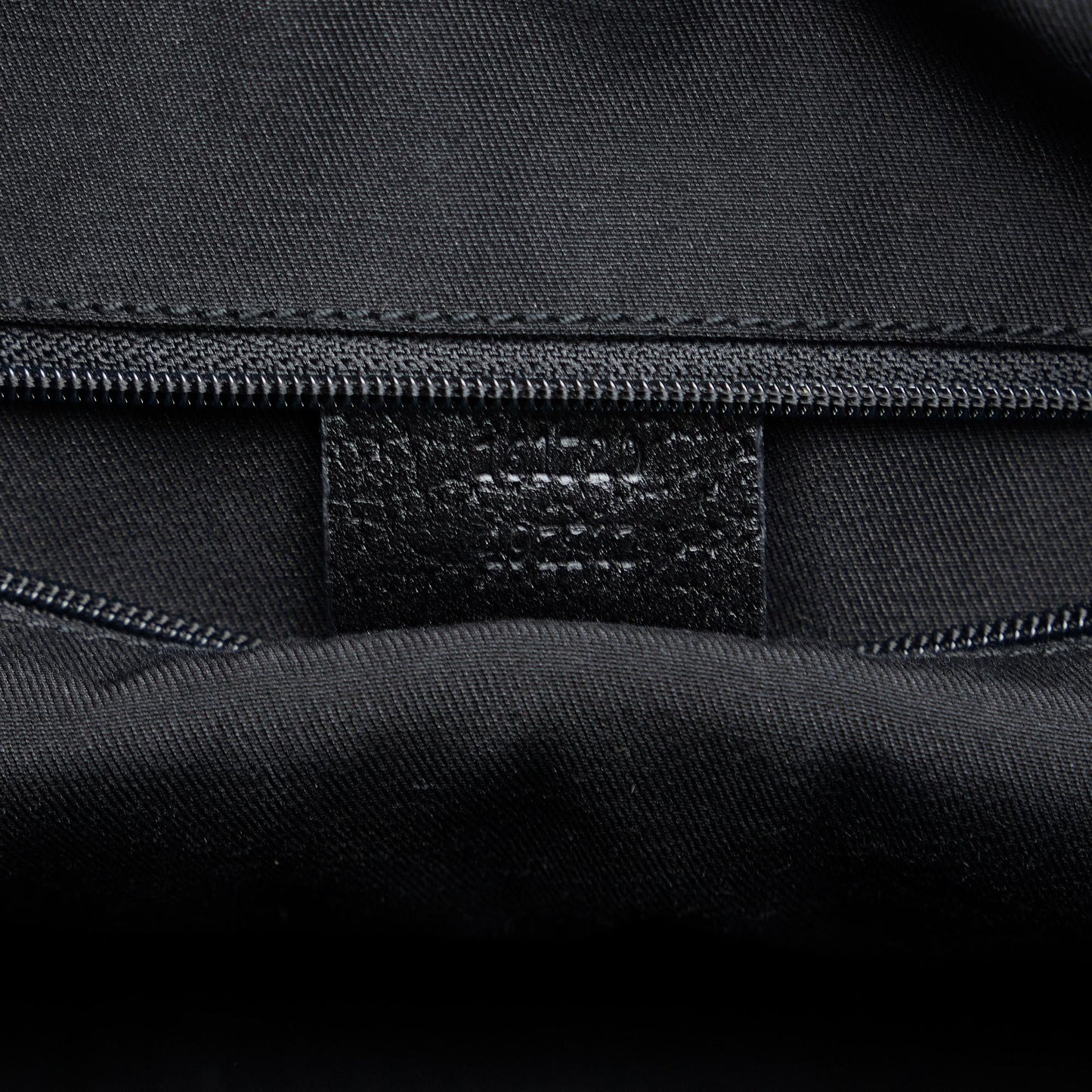 Gucci GG Canvas Princy Shoulder Bag (SHG-JUvmyf)