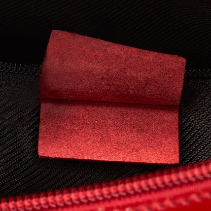 Gucci GG Canvas Shoulder Bag (SHG-EHhUj6)