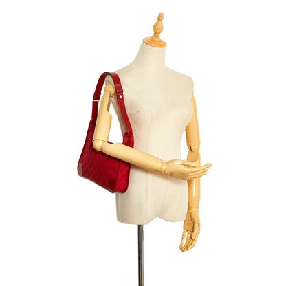 Gucci GG Canvas Shoulder Bag (SHG-EHhUj6)