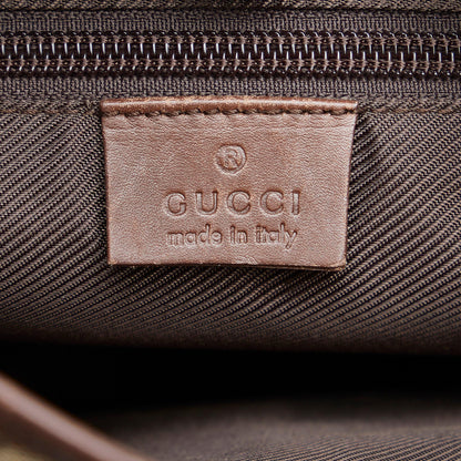 Gucci GG Canvas Shoulder Bag (SHG-XOt55K)