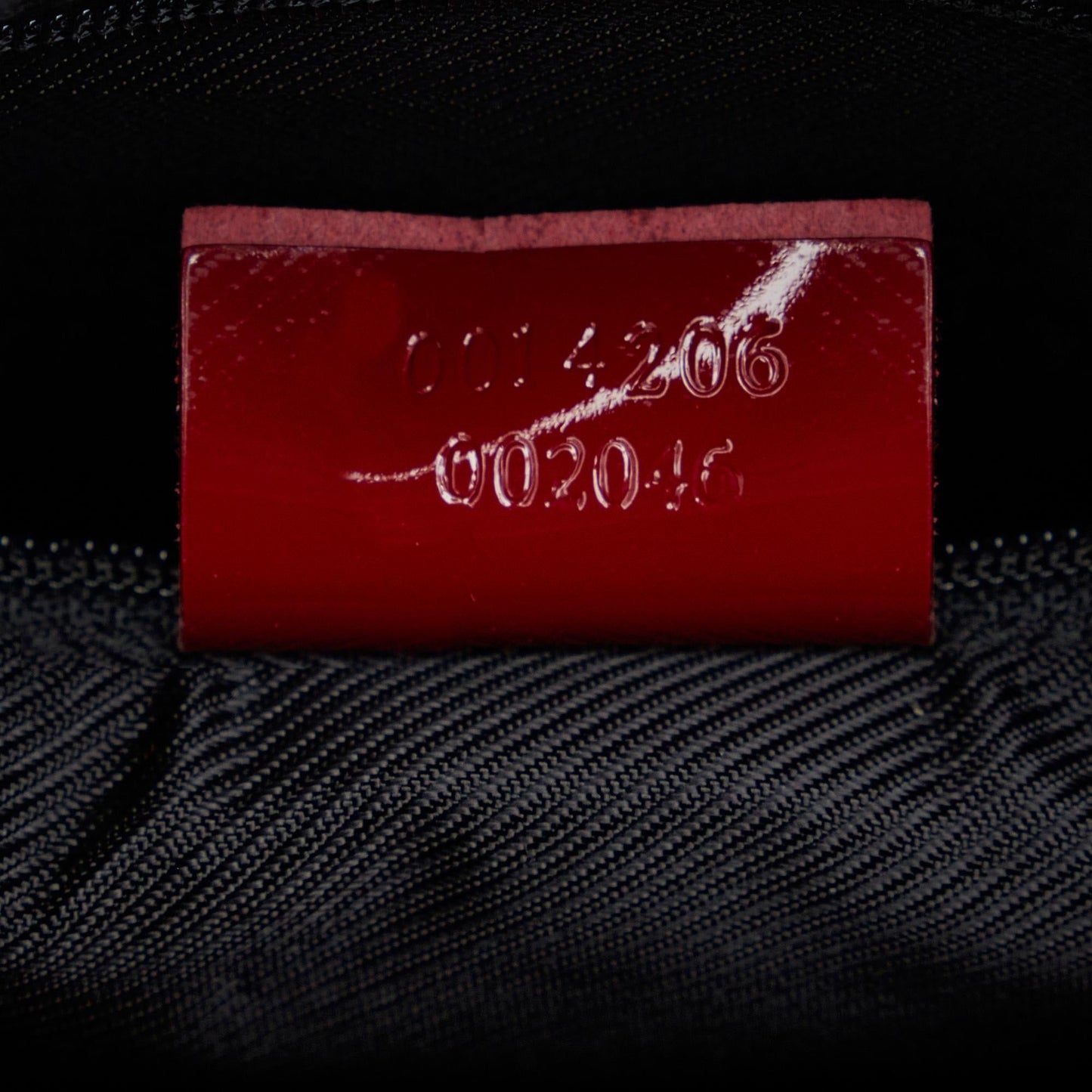 Gucci GG Canvas Shoulder Bag (SHG-yh7Jmf)