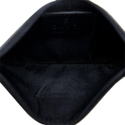 Gucci GG Canvas Shoulder Bag (SHG-PaPFGP)