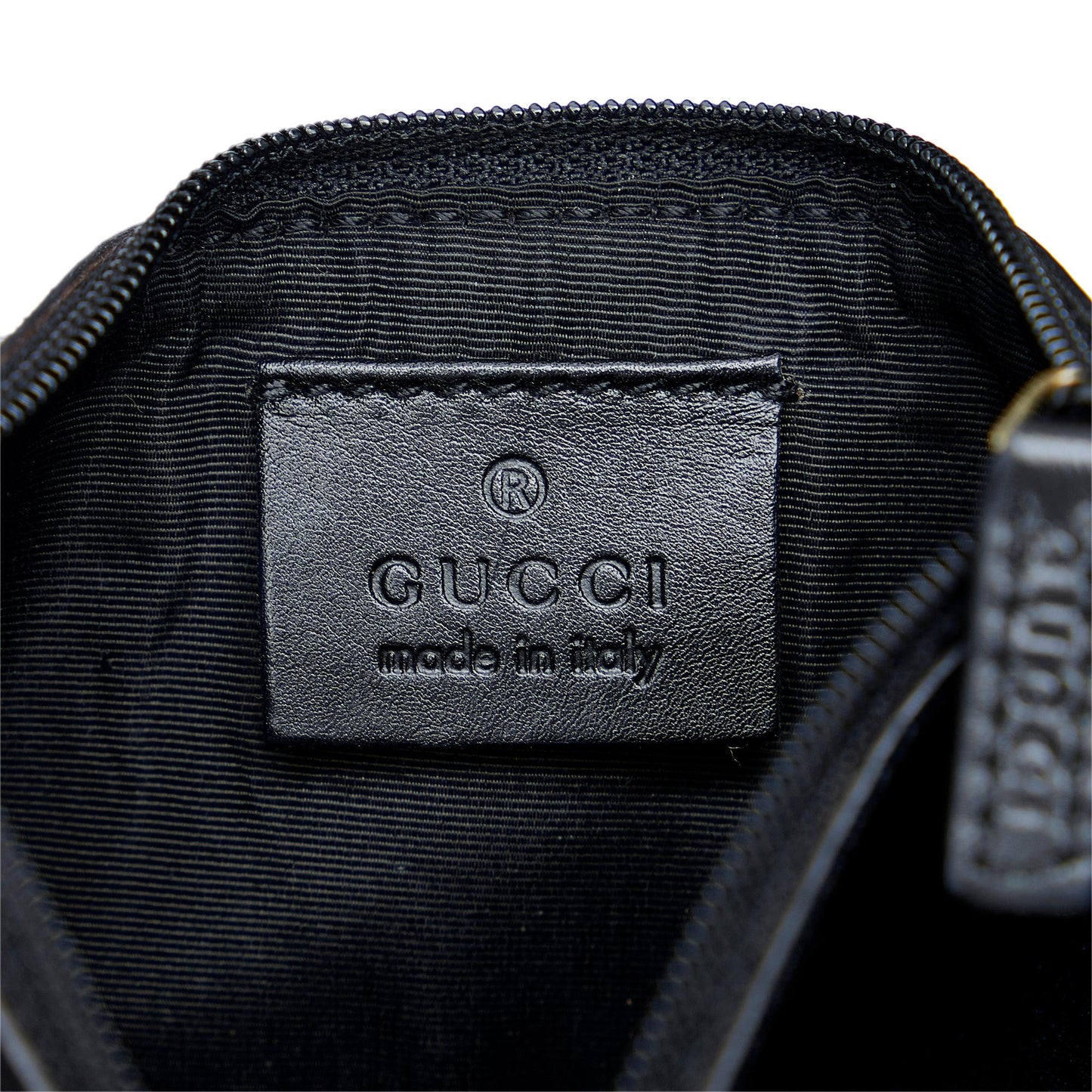 Gucci GG Canvas Shoulder Bag (SHG-PaPFGP)