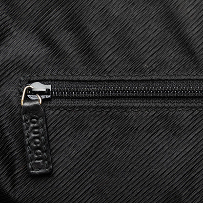 Gucci GG Canvas Shoulder Bag (SHG-MXqSuX)