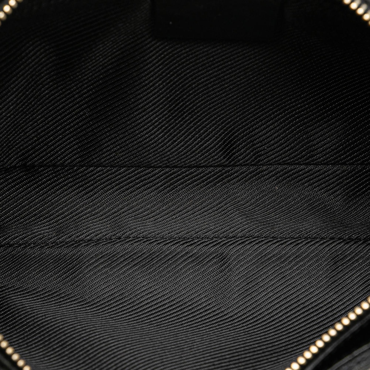 Gucci GG Canvas Shoulder Bag (SHG-Smlm7r)