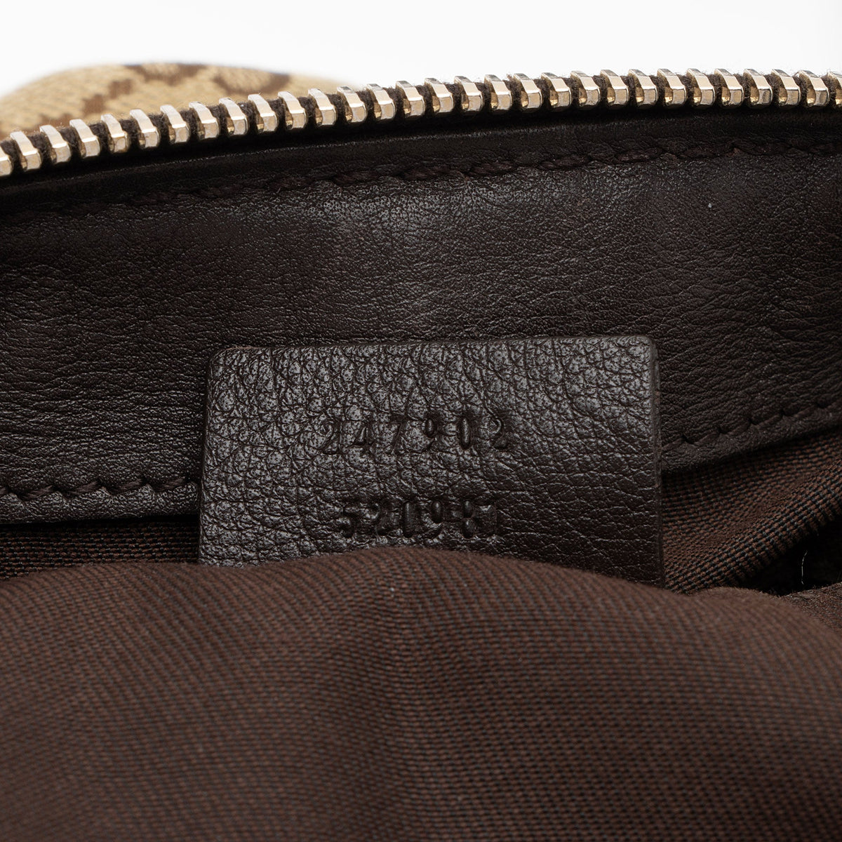 Gucci GG Canvas Sukey Top Handle Medium Satchel (SHF-oD6OoS)