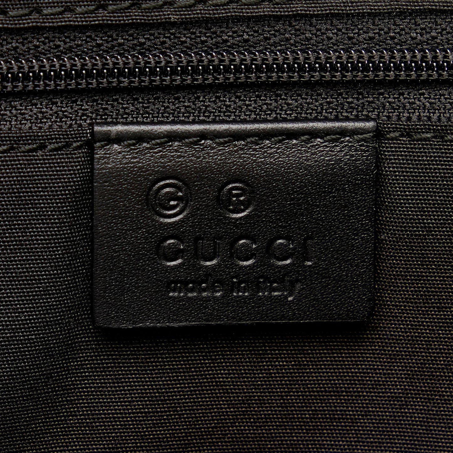 Gucci GG Canvas Tote Bag (SHG-NayASu)