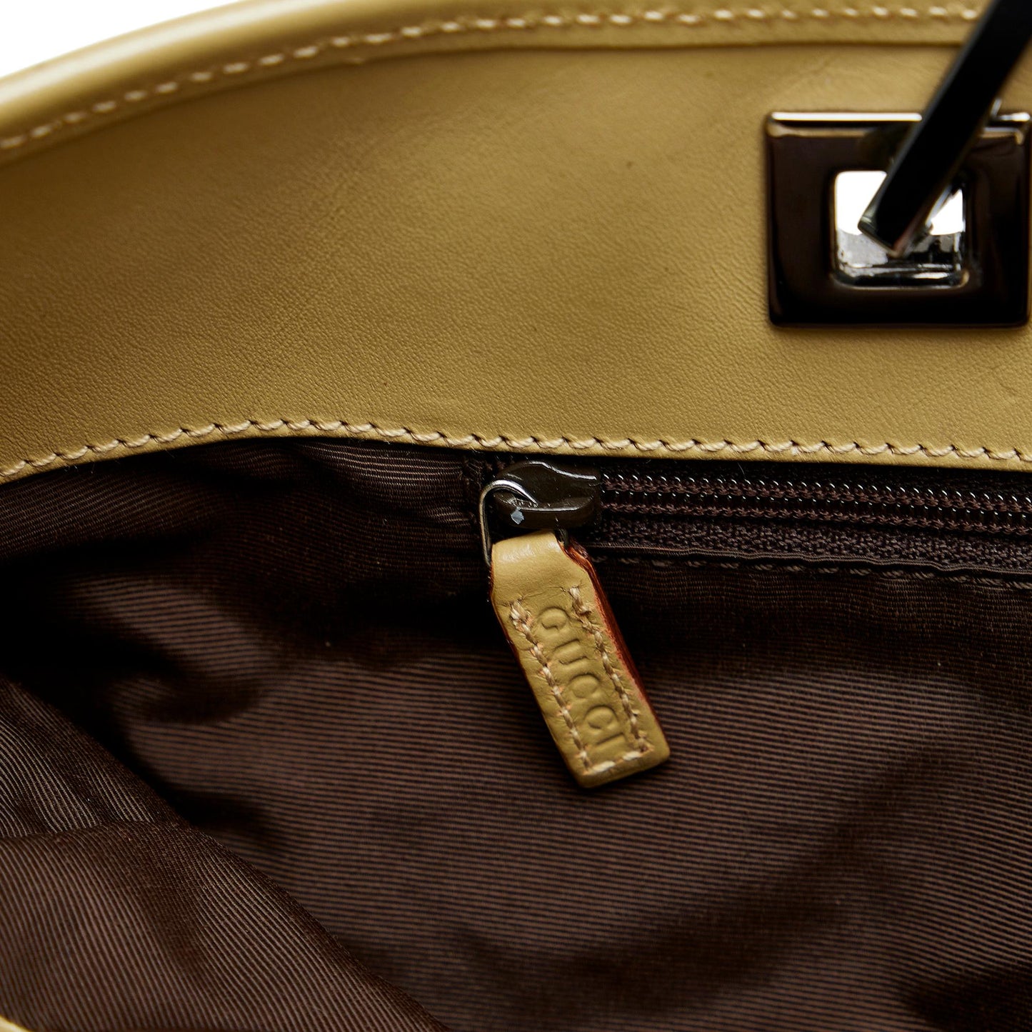 Gucci GG Canvas Tote Bag (SHG-BpYxvg)