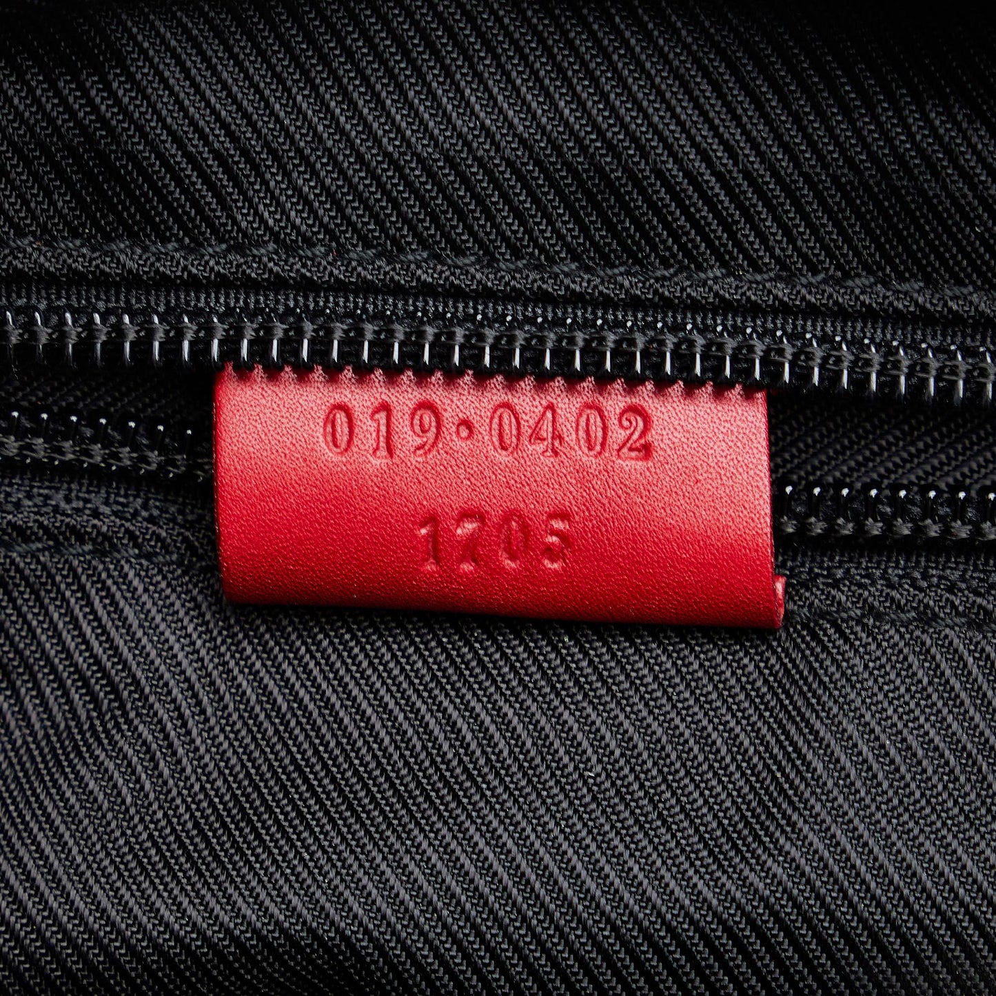 Gucci GG Canvas Tote (SHG-QDQOlm)