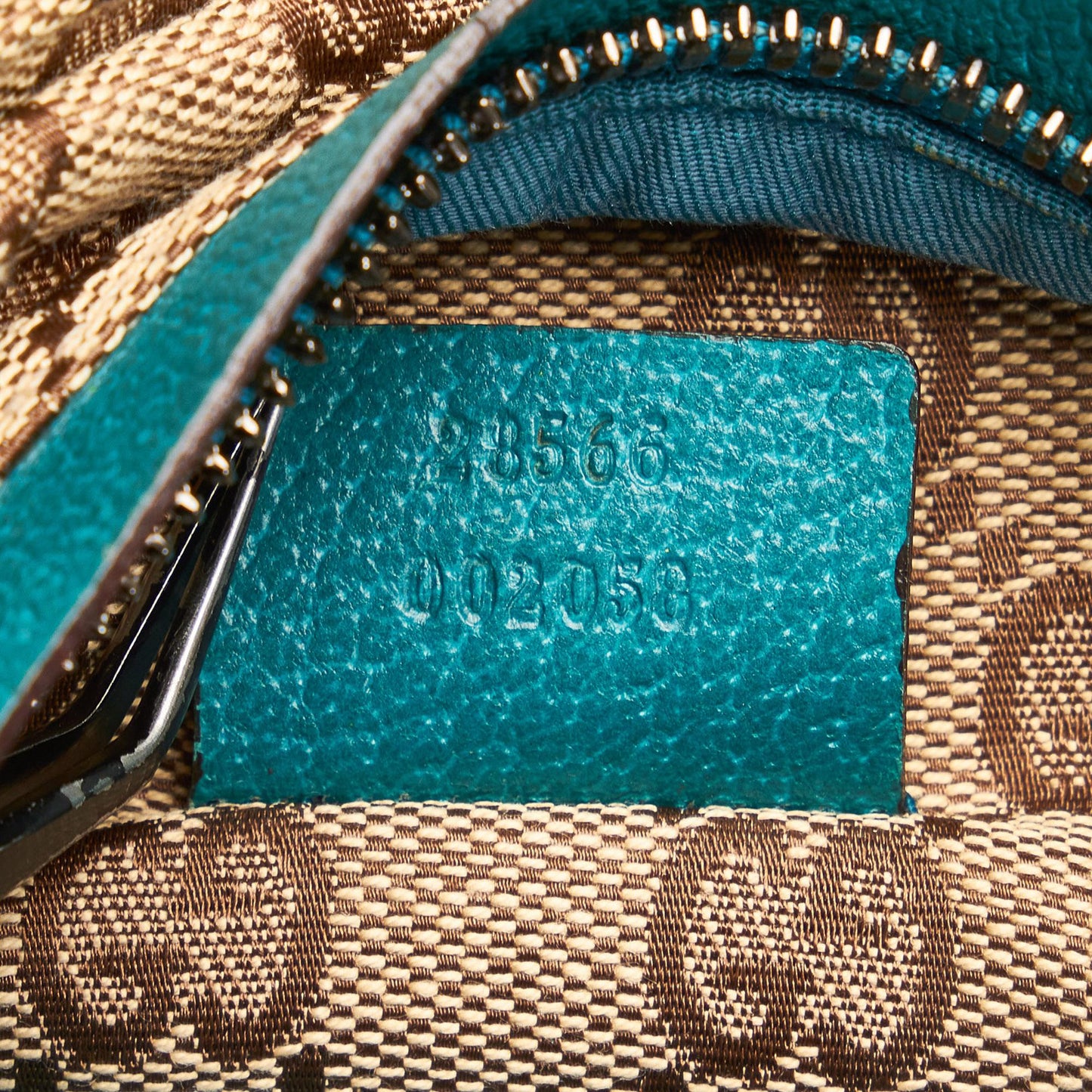 Gucci GG Canvas Web Belt Bag (SHG-VN1kqg)