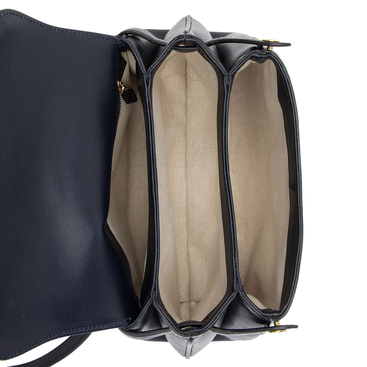 Gucci GG Debossed Leather Small Top Handle (SHF-ur1BGP)
