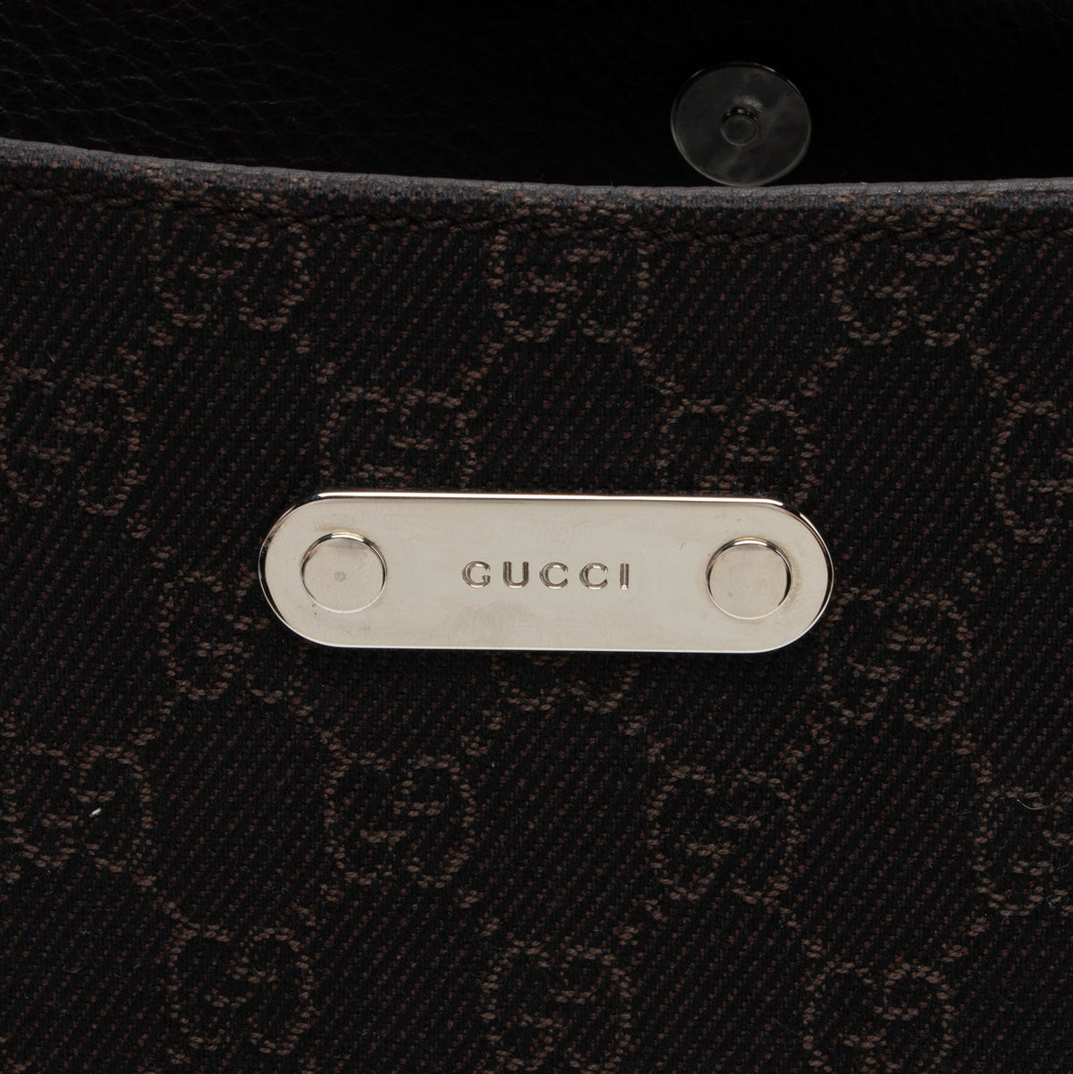 Gucci GG Denim Shoulder Bag (SHF-mP1GGZ)