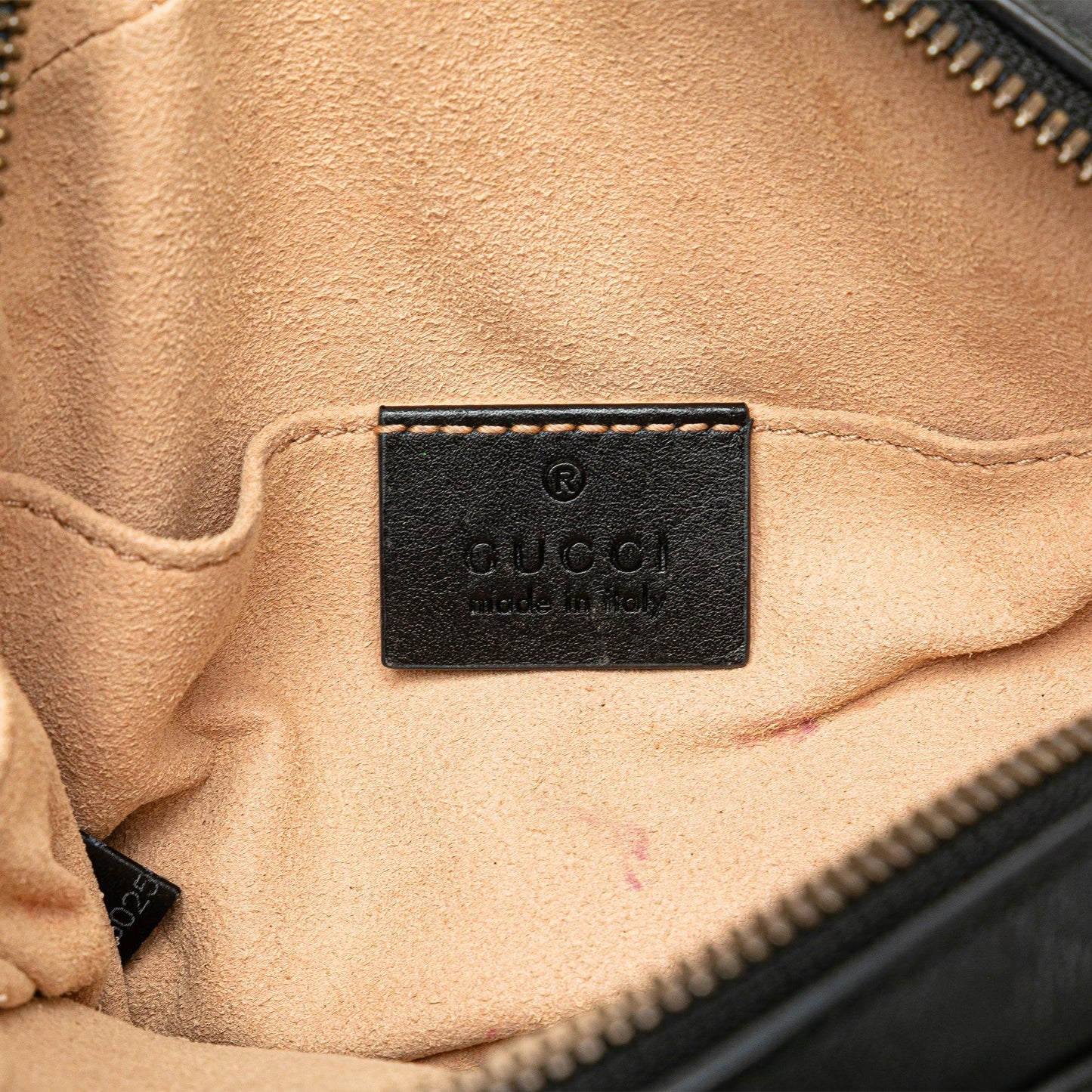 Gucci GG Marmont Matelasse Leather Belt Bag