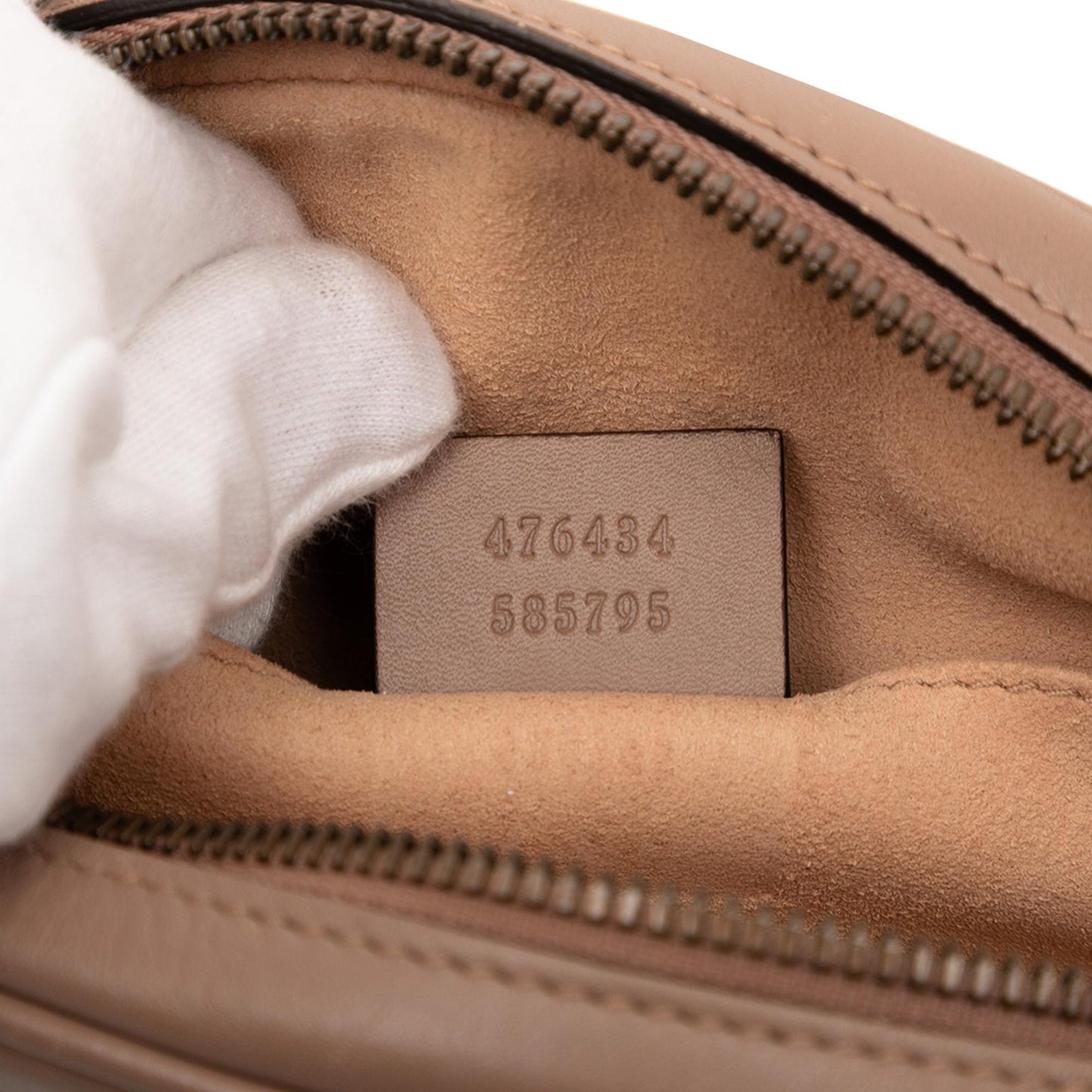 Gucci GG Marmont Matelasse Leather Belt Bag