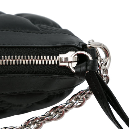 Gucci GG Matelasse Mini Bag (SHG-ldwASf)