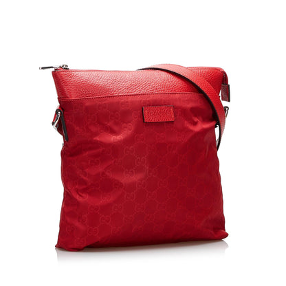 Gucci GG Nylon Crossbody Bag (SHG-1cIuee)