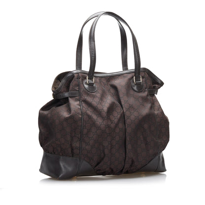 Gucci GG Nylon Full Moon Tote (SHG-uPx8Bm)