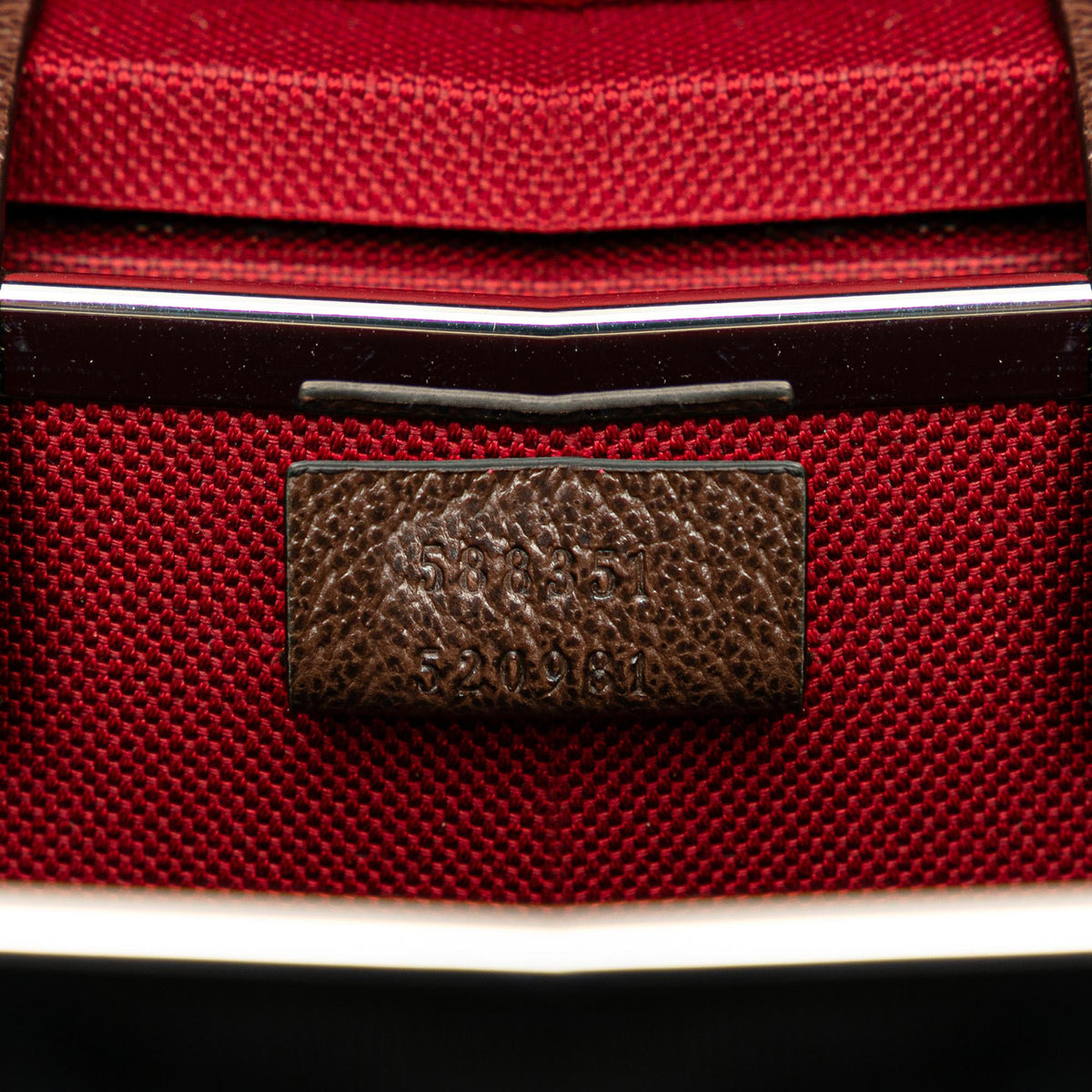 Gucci GG Supreme Bamboo Vanity Bag (SHG-407Dy5)