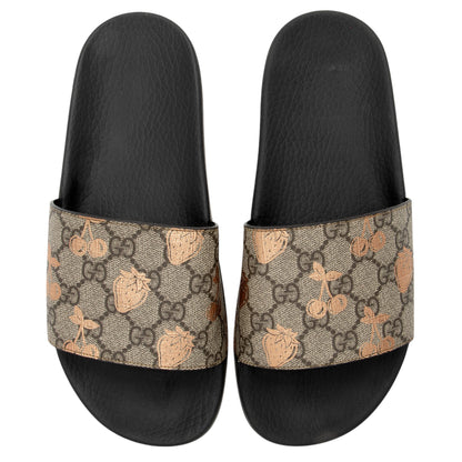 Gucci GG Supreme Berry Slide Sandals - Size 9 / 39
