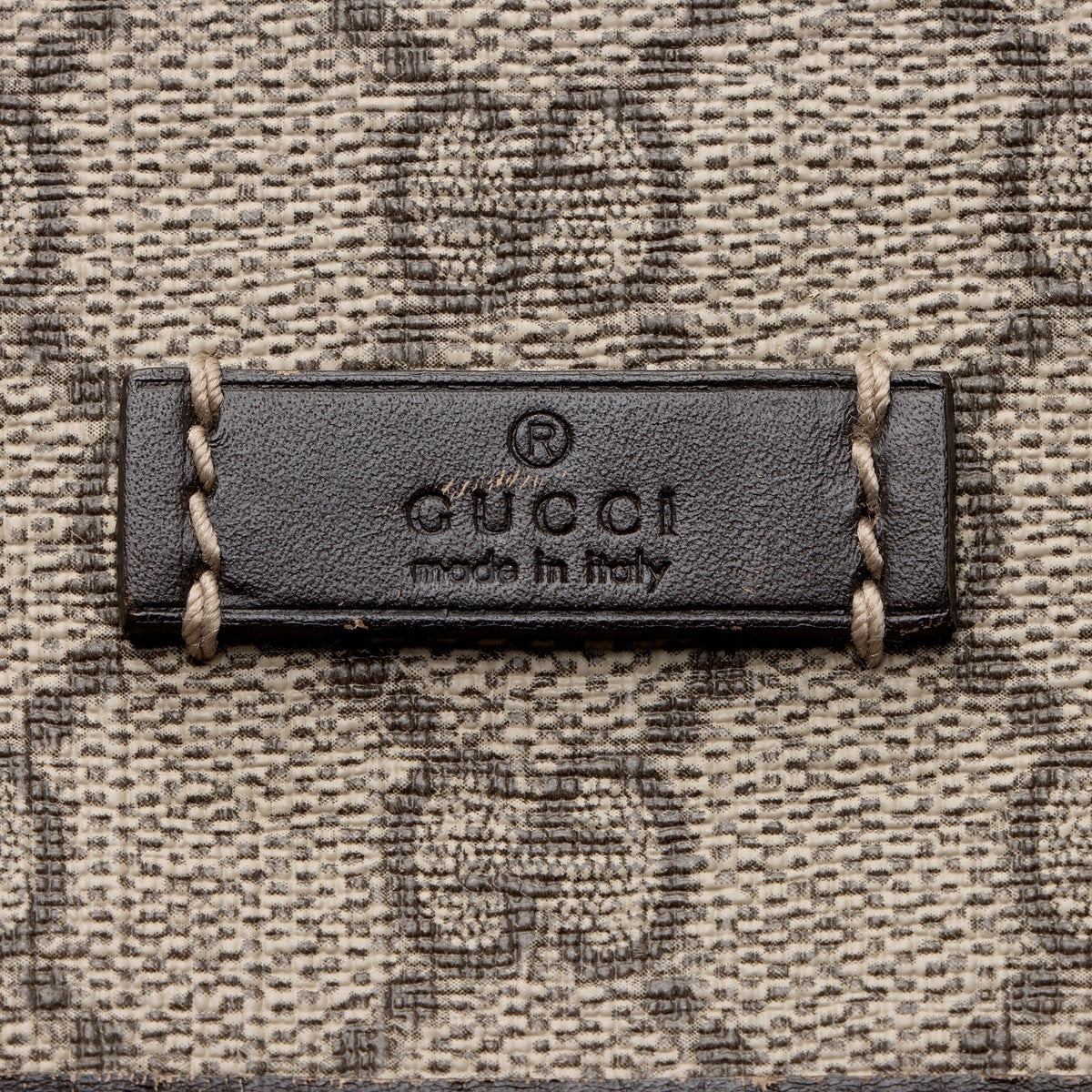 Gucci GG Supreme Buckle Backpack (SHF-143x2E)