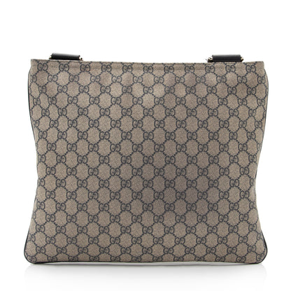 Gucci GG Supreme Classic Flat Medium Messenger Bag (SHF-rHNsr9)