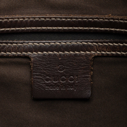 Gucci GG Supreme Classic Flat Medium Messenger (SHF-CUfNXw)