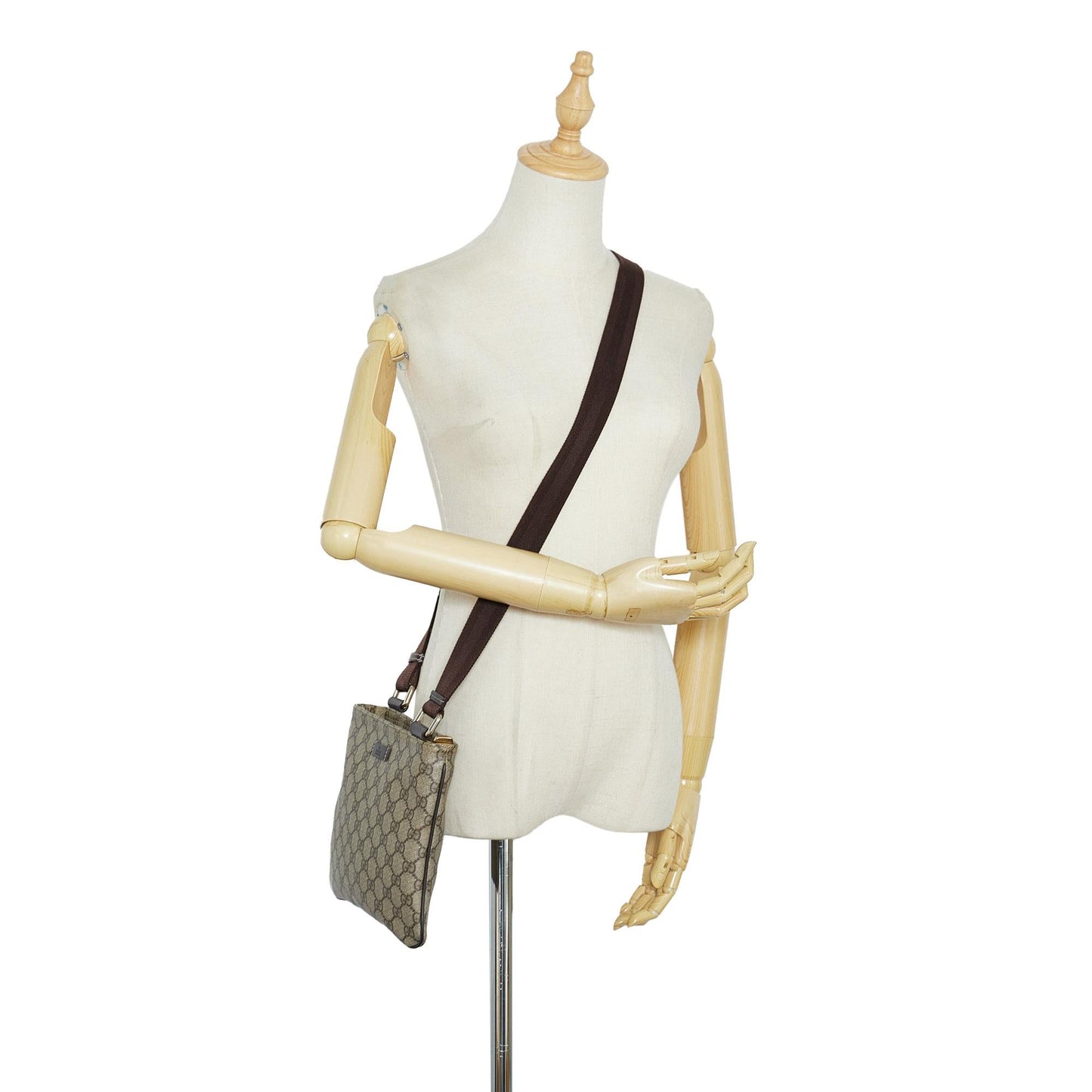 Gucci GG Supreme Crossbody Bag (SHG-EGyLZ2)