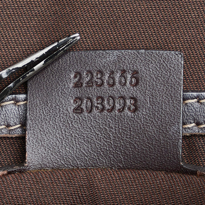 Gucci GG Supreme Crossbody Bag (SHG-nsgh8c)