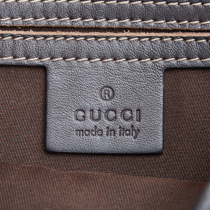 Gucci GG Supreme Crossbody Bag (SHG-nsgh8c)