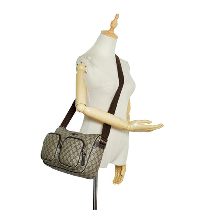 Gucci GG Supreme Crossbody Bag (SHG-lYuseq)