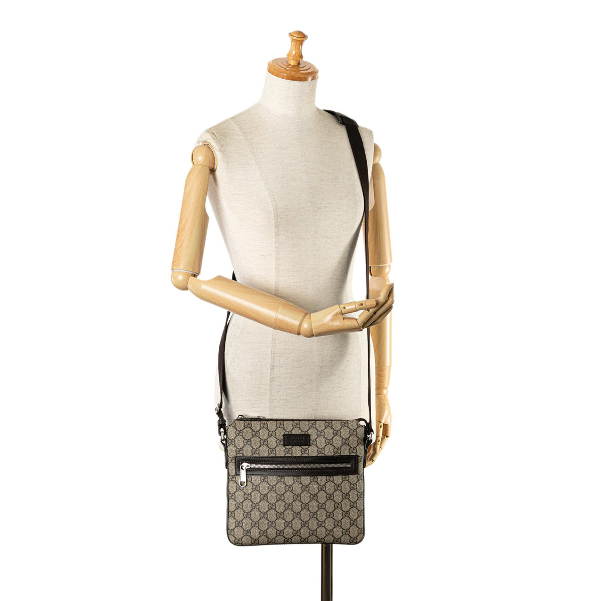 Gucci GG Supreme Crossbody Bag (SHG-tfvsqZ)