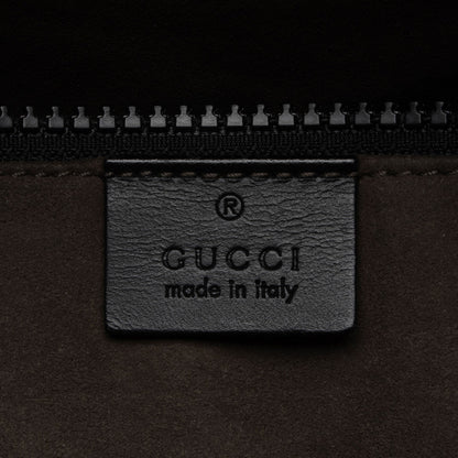 Gucci GG Supreme Flat Front Zip Messenger (SHF-7C0ZEs)