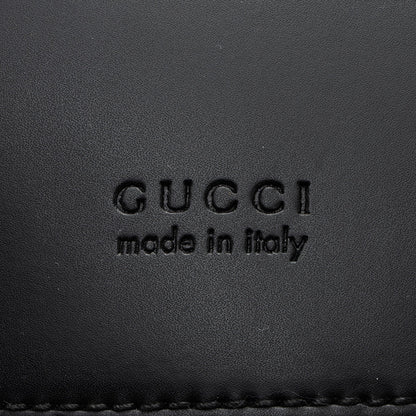 Gucci GG Supreme Medium Flap Backpack (SHF-FgH5FO)