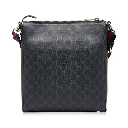 Gucci GG Supreme Night Courier Crossbody (SHG-B87ymk)