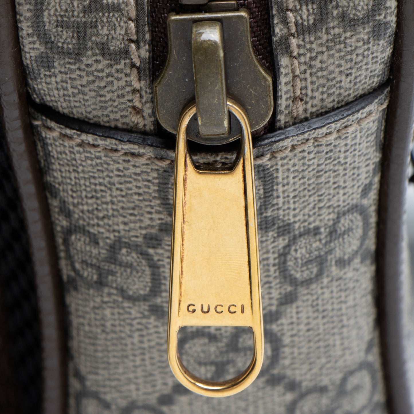 Gucci GG Supreme Ophidia Medium Belt Bag (SHF-ljDFKC)