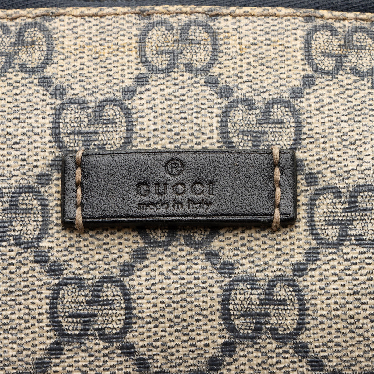 Gucci GG Supreme Pocket Messenger (SHF-z1WHUn)
