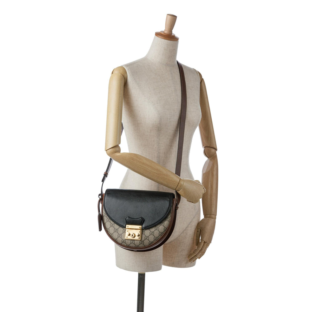 Gucci GG Supreme Saddle Padlock Crossbody Bag (SHG-BUWgu6)
