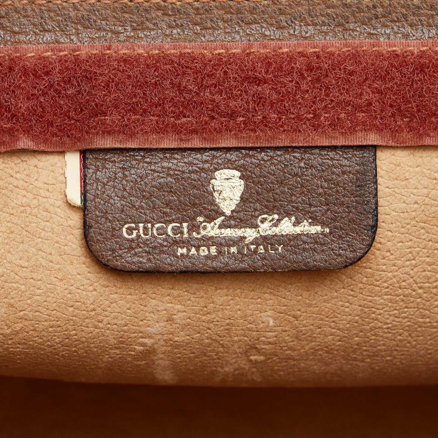 Gucci GG Supreme Web Clutch (SHG-F7DfRY)