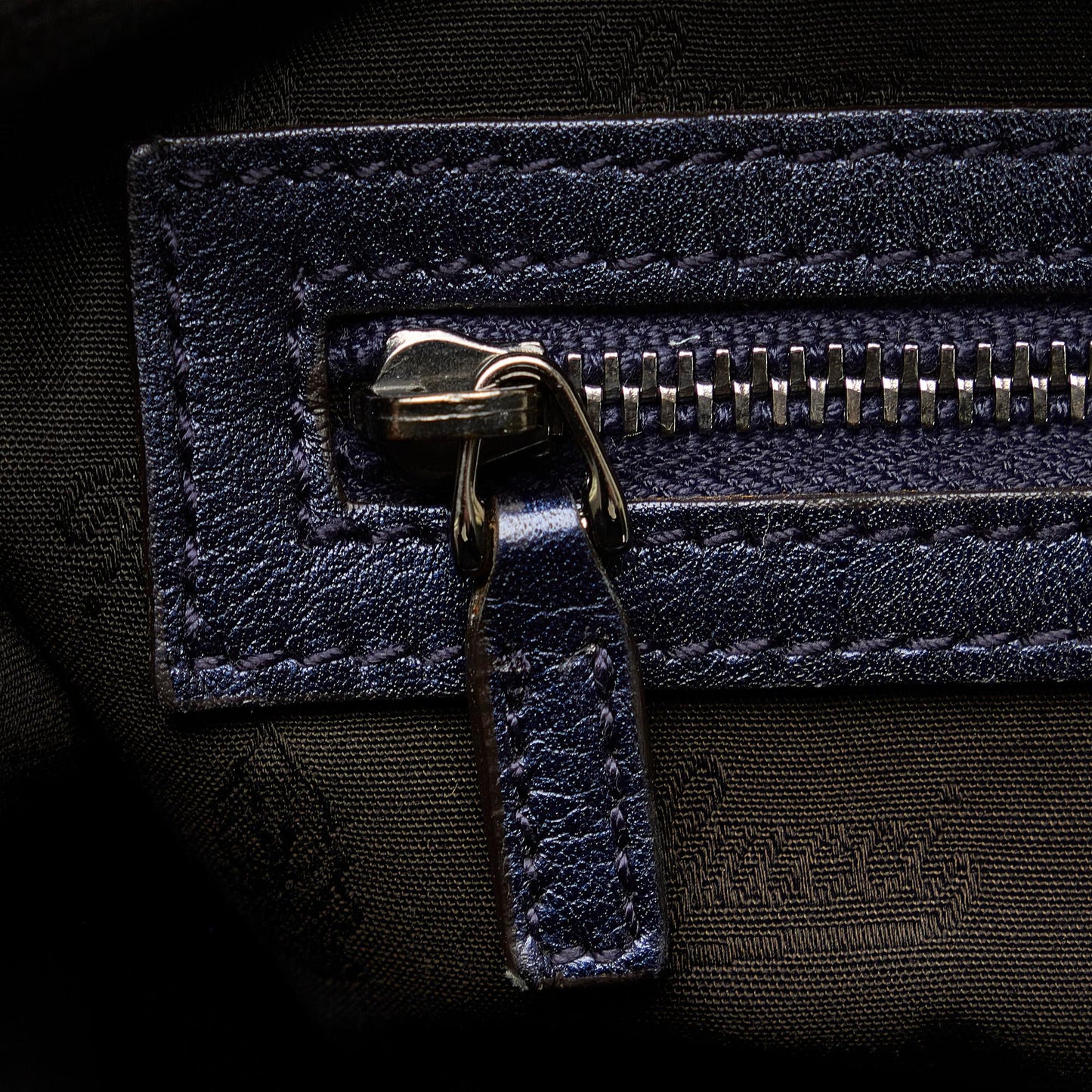 Gucci Galaxy Chain Shoulder Bag (SHG-xInjFT)