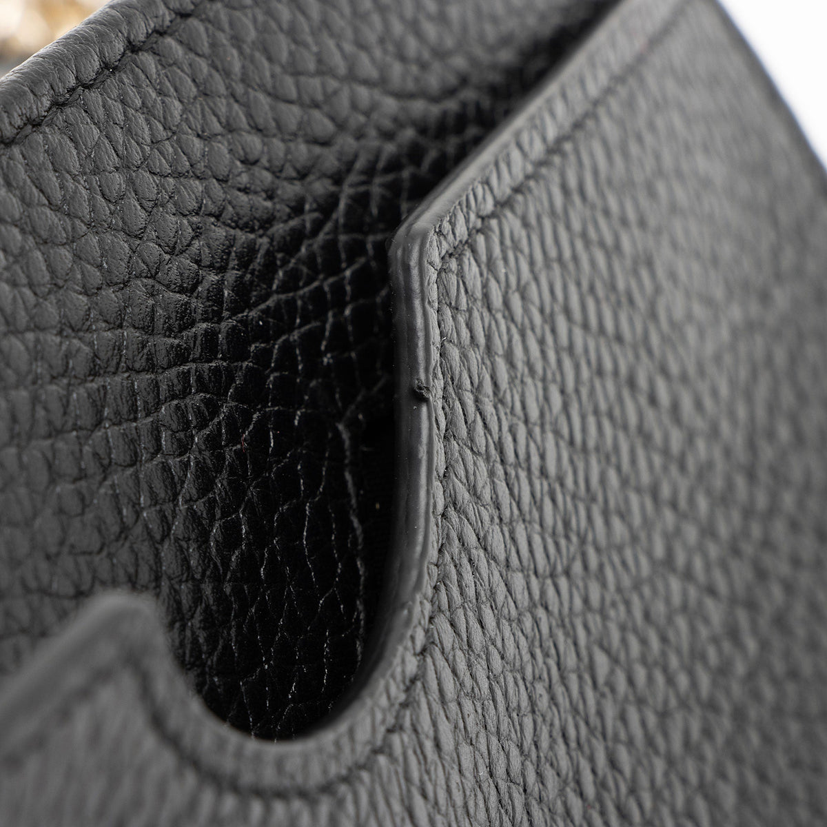 Gucci Grained Leather Soho Wallet on Chain Bag (SHF-y4vS3S)