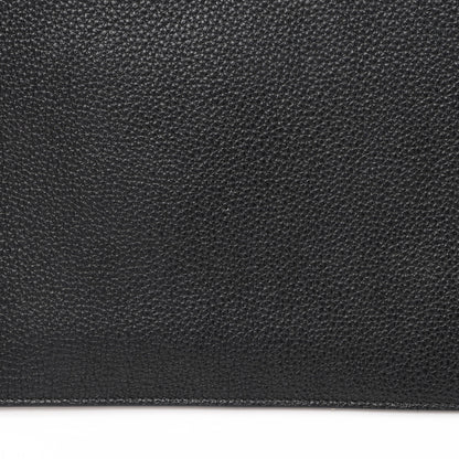 Gucci Grained Leather Zumi Pouch (SHF-AvV2u4)