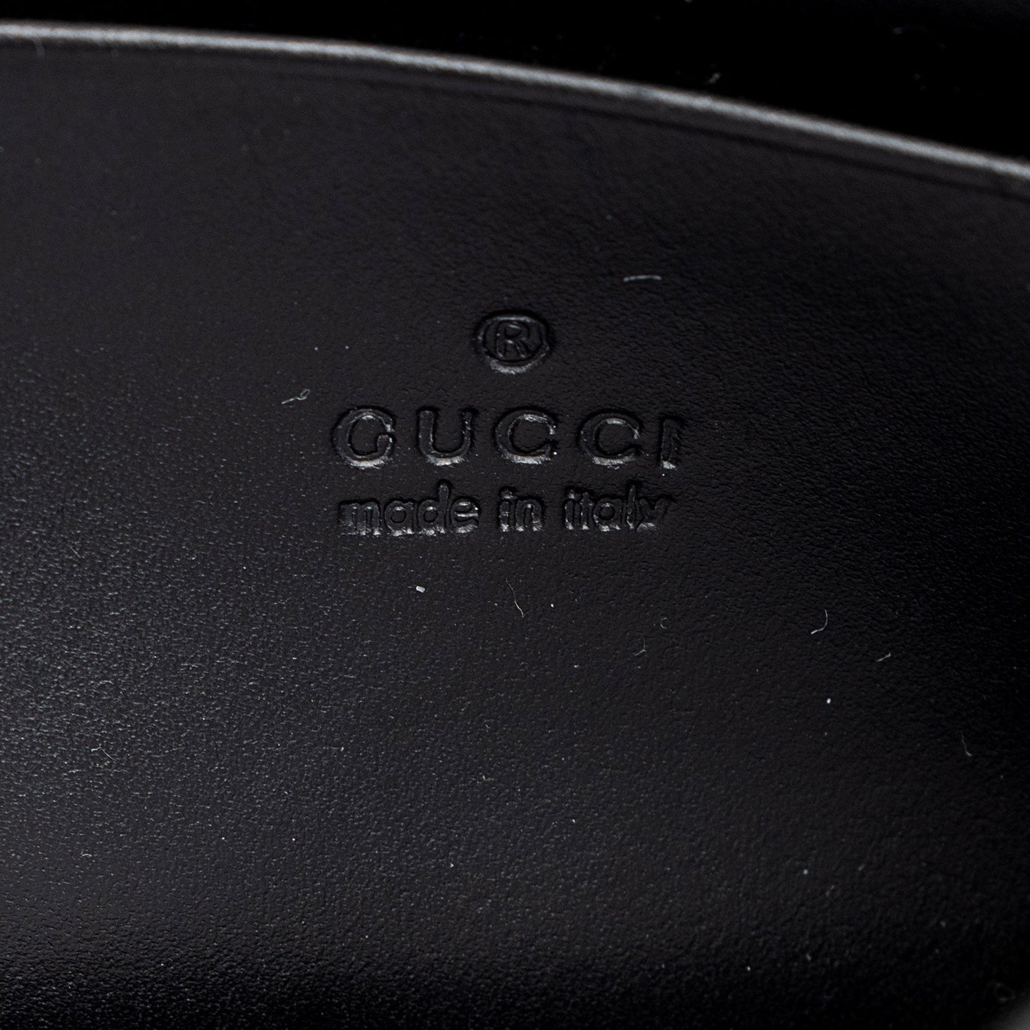 Gucci Guccissima Leather Interlocking G Chain Wallet (SHF-QK9Cxy)