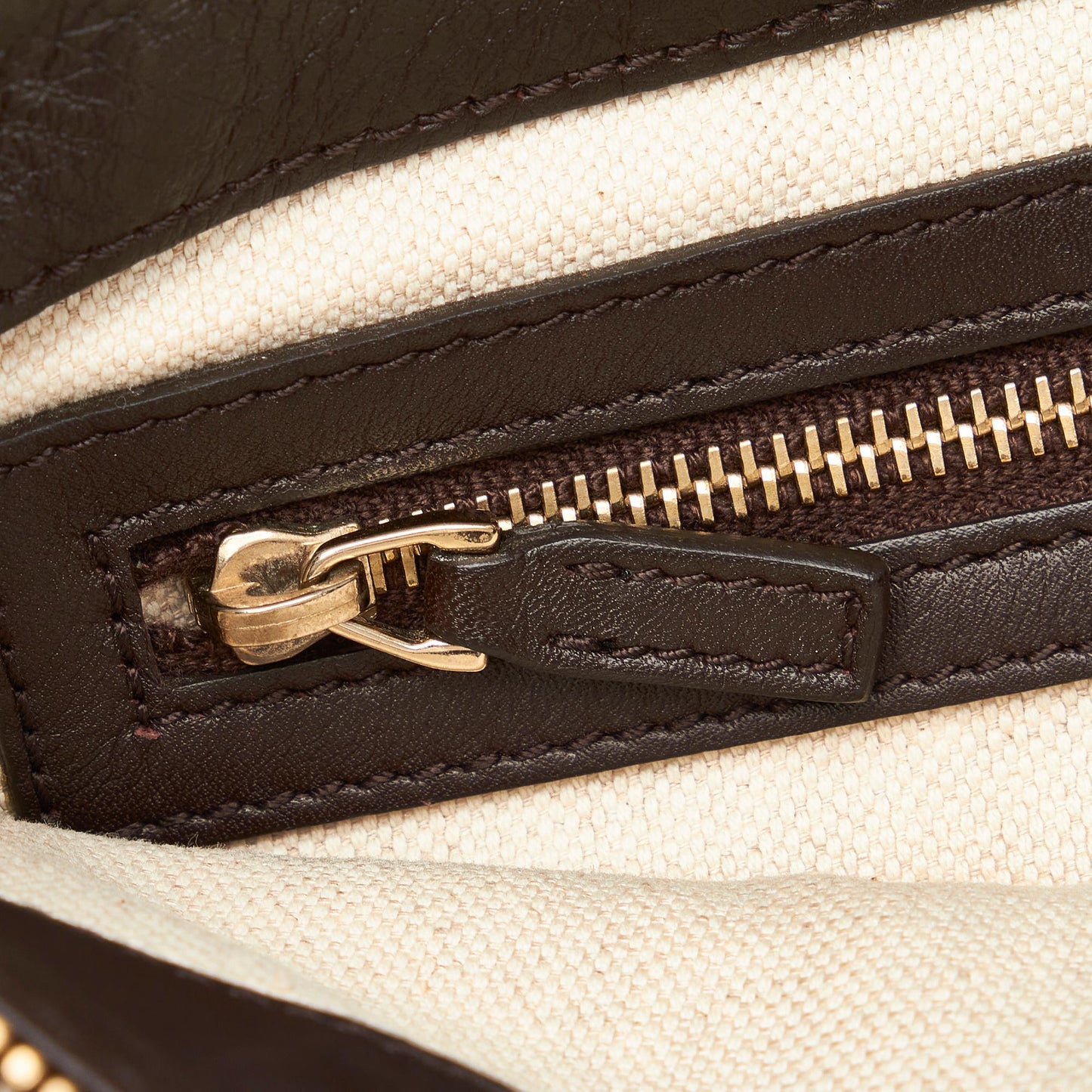 Gucci Guccissima Mayfair Crossbody Bag (SHG-srHKFi)