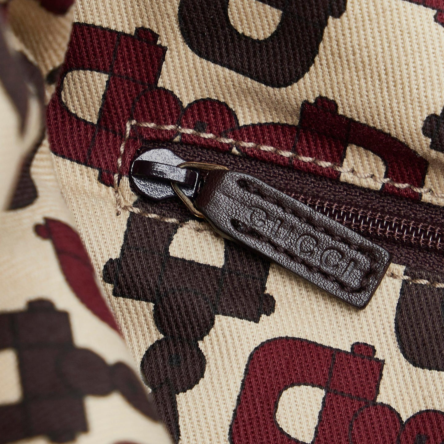 Gucci Guccissima Princy Hobo (SHG-1mNIIz)