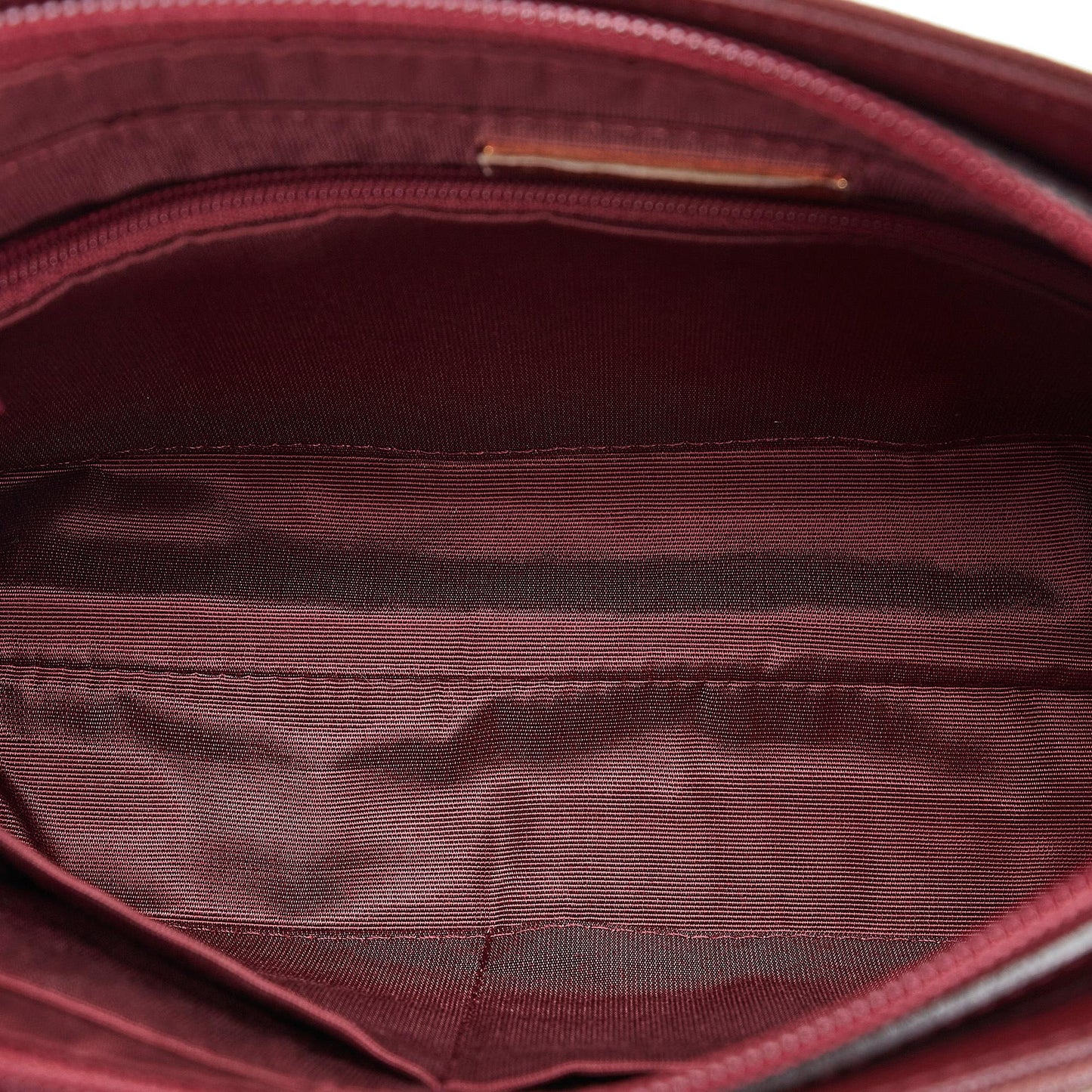 Gucci House Check Baguette (SHG-ZUqZln)